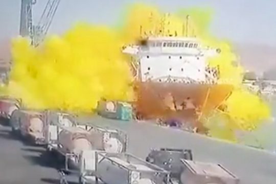 Διαρροή τοξικού αερίου στο λιμάνι της Ιορδανίας αφήνει πίσω νεκρούς και τραυματίες