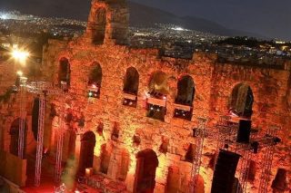 Τύφλωση και ουτοπία-λύτρωση…
