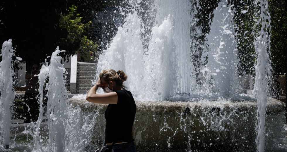 Heat Alert από το Δήμο Αθηναίων για προστασία από τους καύσωνες