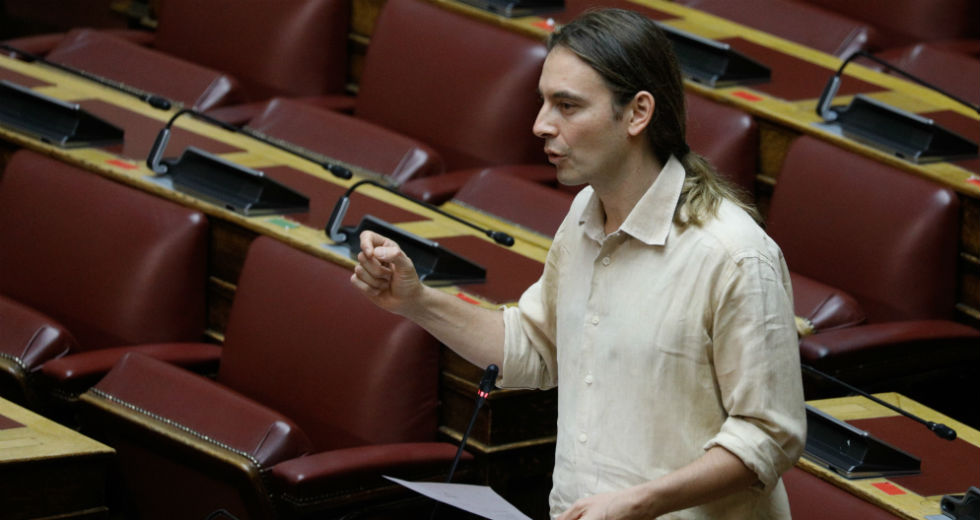 «Ψεύτικες δεσμεύσεις Σκυλακάκη για προσωπική διαφορά σε εργαζόμενους του ΥΠΟΙΚ»