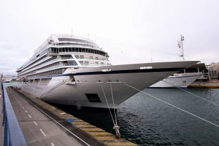 Απαλλαγή από τις εκπομπές άνθρακα επιδιώκει η Κρουαζιέρα