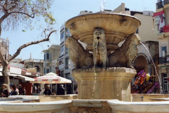 Έρχεται μίνι καύσωνας στην Κρήτη