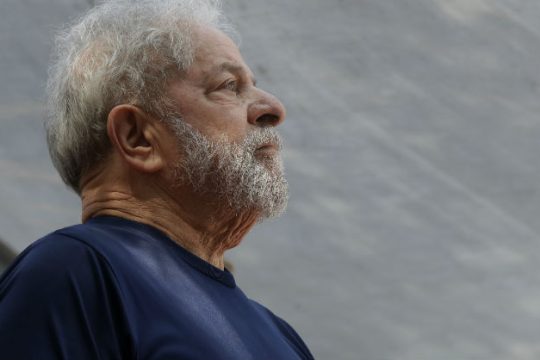 Θετικός στον κορονοϊό αλλά ασυμπτωματικός ο Λούλα