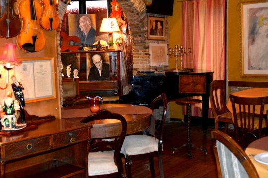 Τρεις «Λιλιπουπολίτες» δίνουν ραντεβού στον «Μαγεμένο Αυλό»