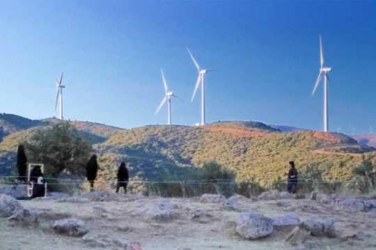 Η κυβέρνηση παραδίδει αρχαιολογικούς χώρους και αγροτική γη στη βιομηχανία των ΑΠΕ