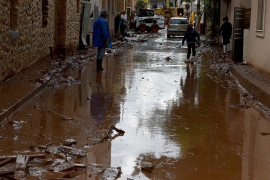Εξαγοράσιμες ποινές για τις πλημμύρες στη Μάνδρα