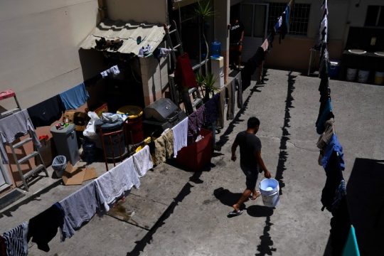 Το Ανώτατο Δικαστήριο των ΗΠΑ ακύρωσε τη μεταναστευτική πολιτική Τραμπ