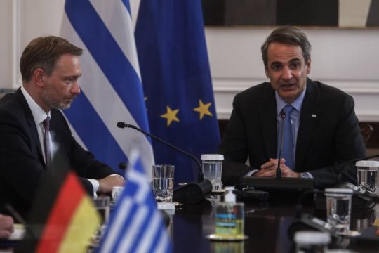 Ανταλλαγή φιλοφρονήσεων μεταξύ Μητσοτάκη-Λίντνερ