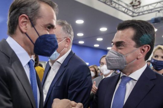 Ιδιώτες σε ρόλο νομοθέτη!