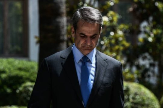 Στη συνάντηση Σολτς – Μητσοτάκη έγινε το ντηλ για τα τεθωρακισμένα
