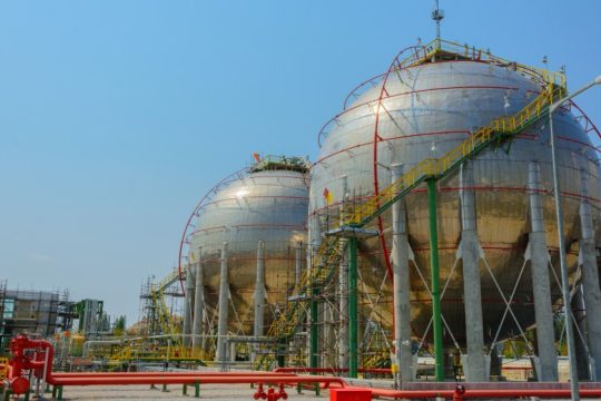 Φωτιά σε εργοστάσιο LNG στις ΗΠΑ, νέα απειλή για τις τιμές του φυσικού αερίου διεθνώς