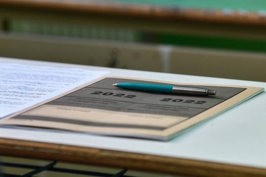 Τα θέματα στη Νεοελληνική Γλώσσα και Λογοτεχνία για τα Γενικά Λύκεια