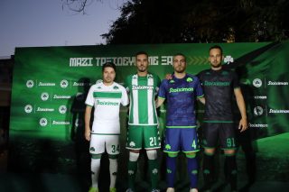 Φανέλες απ’ το παρελθόν και με… τόνους ιστορίας!