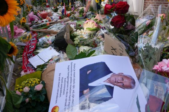 Πέτερ ντε Βρις: Ξεκίνησε η δίκη των υπόπτων για τη δολοφονία του δημοσιογράφου