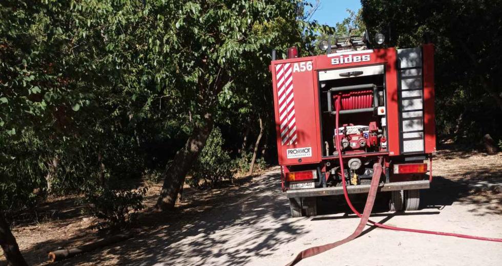 Οριοθετήθηκε η πυρκαγιά στον Άγιο Στέφανο