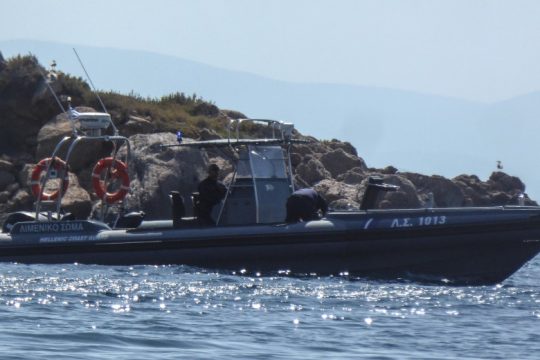 Τρεις συλλήψεις για διακίνηση μεταναστών στην Κάρυστο