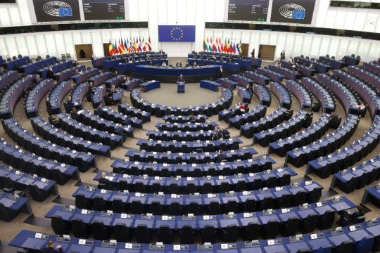 Η επιτροπή LIBE ζητά να κινηθεί νομική διαδικασία κατά της Ελλάδας για τις επαναπροωθήσεις