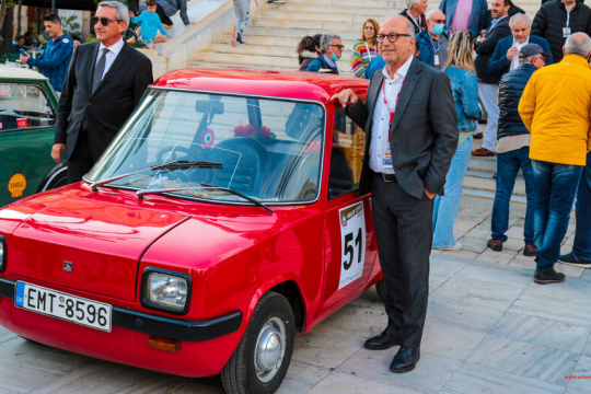 Classic cars στη Σύρο