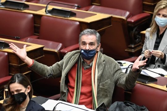«Τότε μιλούσαν για τέταρτο μνημόνιο και τώρα μιλάνε για έξοδο από εποπτεία»
