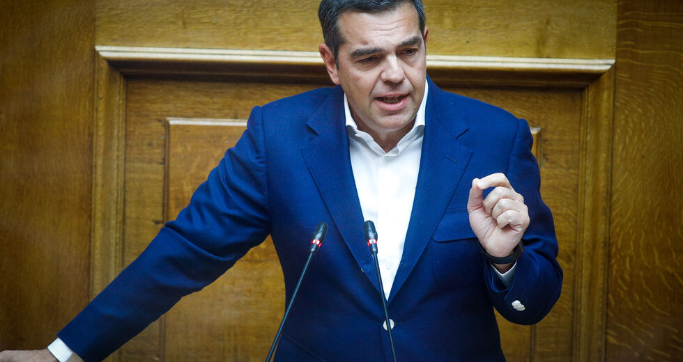 «Οδυνηρά σφάλματα στα εθνικά συμφέροντα»