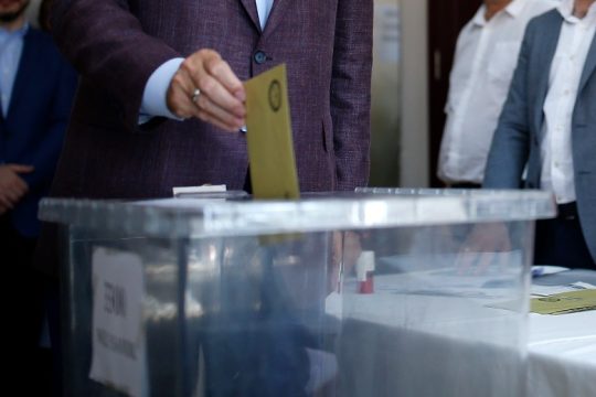 «Εμπόδια» για δημοκρατικές εκλογές στην Τουρκία βλέπει το Συμβούλιο της Ευρώπης