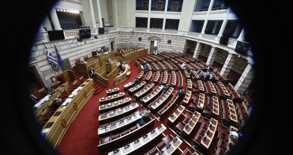 Μέτρα-ασπιρίνες προτείνει και το Γραφείο Προϋπολογισμού της Βουλής