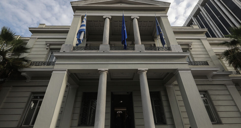 Απάντηση ΥΠ.ΕΞ. στις τουρκικές αιτιάσεις με 16 χάρτες
