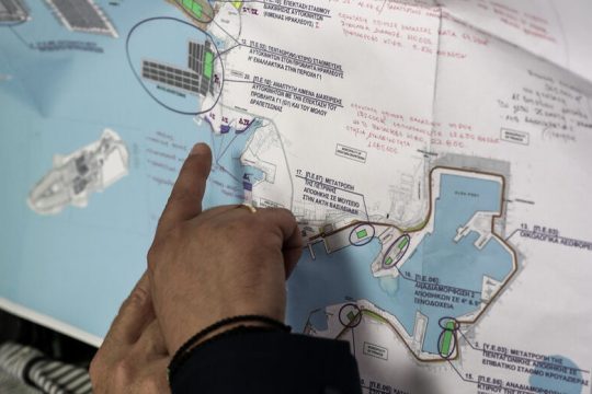 Παράκαμψη της αυτοδιοίκησης υπέρ της Cosco