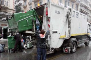 Τραυματίστηκε σοβαρά εργαζόμενη του Δήμου Ωραιοκάστρου
