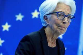Η ΕΚΤ σε ρόλο υπερελεγκτή στην ευρωζώνη