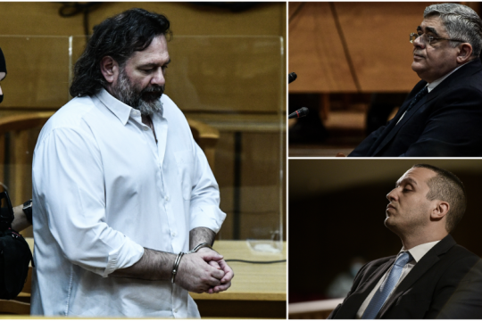Επιμένει σε αναβολή της δίκης ο Μιχαλολιάκος, κρατάει στάση αναμονής ο Κασιδιάρης