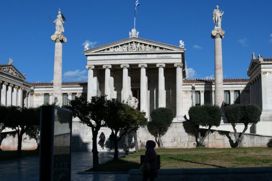 Δεν κρατήθηκαν ούτε τα προσχήματα