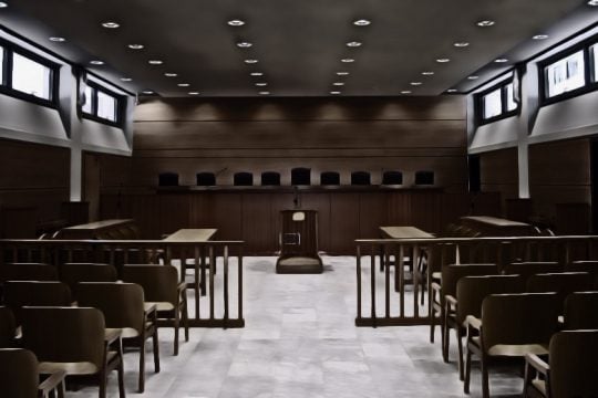 Περί Δικαιοσύνης και δικαστηρίων
