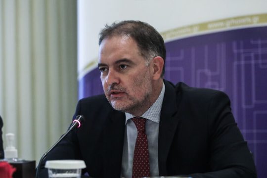 «Δεν μπορούμε να τιμολογούμε με βάση την εθνικότητα»