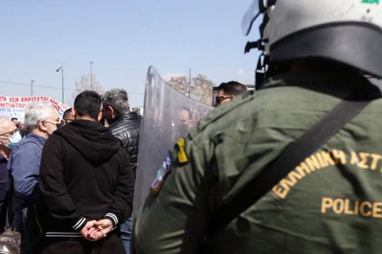 Χλιαρή και αμφίσημη «δικαίωση» (;) για τον Χρήστο Χρονόπουλο