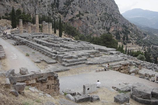 Χρησμοί και διχασμοί