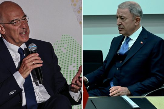 «Όχι» στον αναθεωρητισμό λέει ο Δένδιας, δικαιώματα βλέπει ο Ακάρ