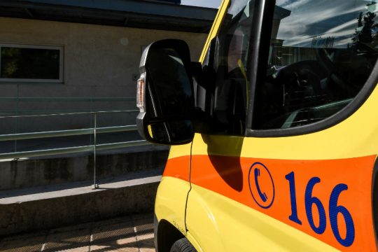 Tραυματίστηκε 18χρονος τουρίστας από λέμβο στη Ζάκυνθο