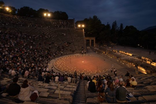 «Στον αέρα» παράσταση στην Επίδαυρο λόγω απεργίας!
