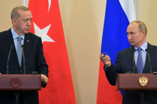 Οι εξαγωγές σιτηρών στις συνομιλίες Πούτιν-Ερντογάν