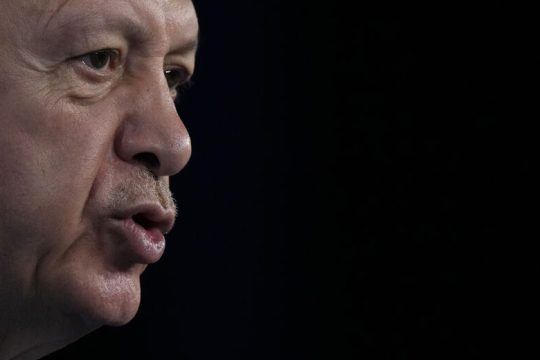 Πού το πάει με τη Δύση ο Ερντογάν