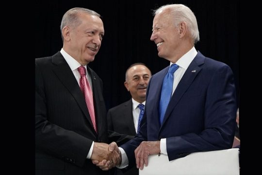 Εισιτήριο Μαδρίτη, Αθήνα, Λευκωσία