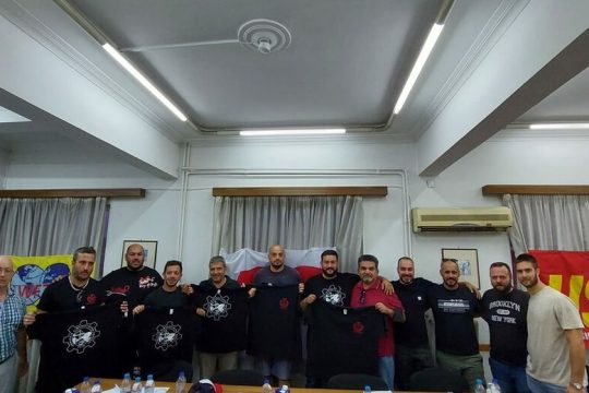 Αντιπρόσωποι των λιμενεργατών από Λιβόρνο και Γένοβα στον Πειραιά