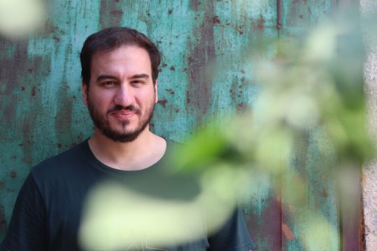 «Ζούμε μέσα στη ματαίωση και στον φόβο»