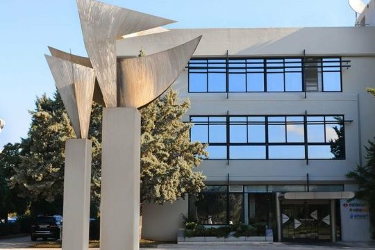 Αλλαγή φρουράς στο κατασκευαστικό Ελντοράντο