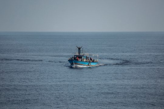 Πέντε νεκροί μετανάστες και πάνω από 1.000 διασωθέντες στις ιταλικές ακτές