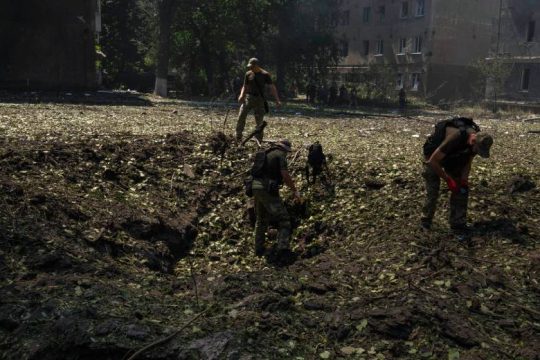 Σφυροκόπημα του Ντονέτσκ από τον ρωσικό στρατό