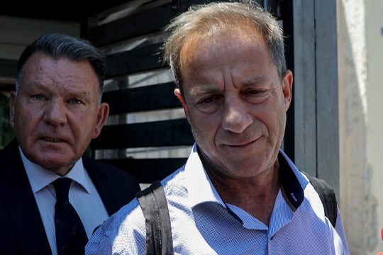 Τα τσογλάνια…