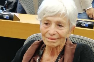 «Η σύγχρονη δημοκρατία έχει ιδιωτικοποιηθεί. Δεν είναι πια βιώσιμη»