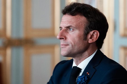 Αμετανόητος ο Μακρόν για την Uber και τις επαφές που είχε με την εταιρεία